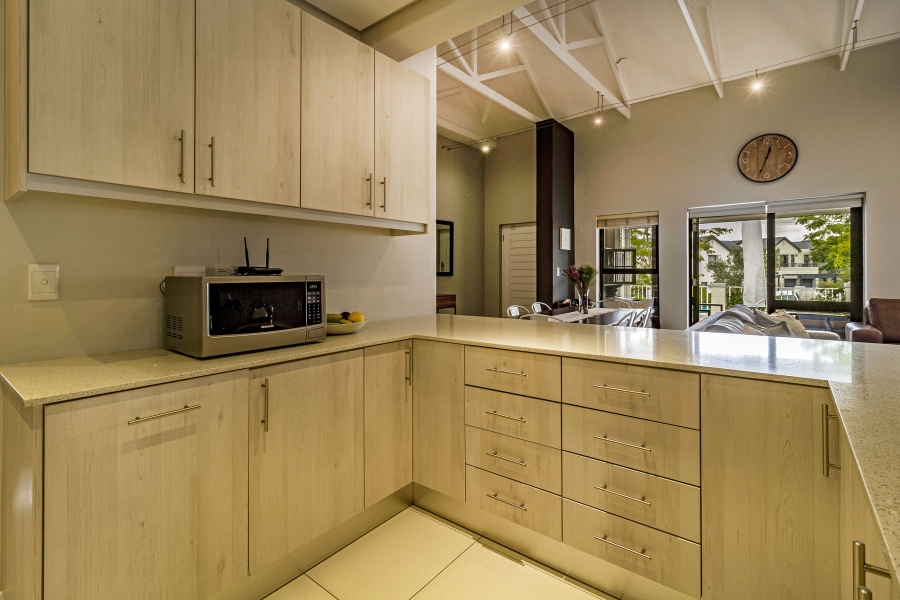 3 Bedroom Property for Sale in Heldervue Western Cape